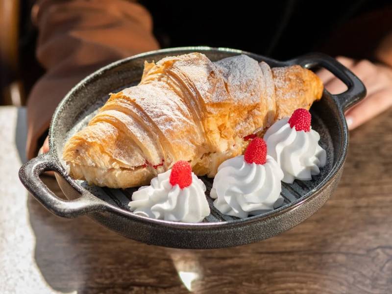 Slatki kroasani Kec1926 dostava